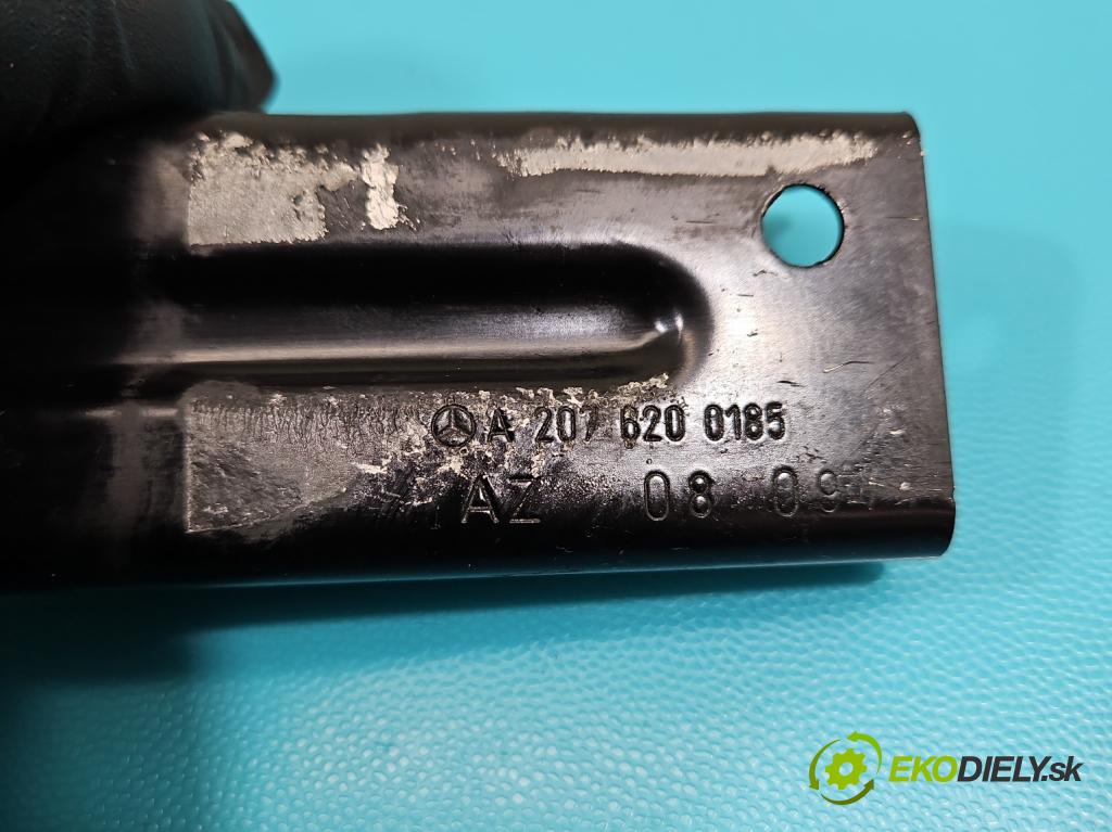 Mercedes E C207/ A207 3.0 cdi 265KM automatic 195 kW 2987 cm3 2- stěna přední A2076200185 (Výztuhy přední)