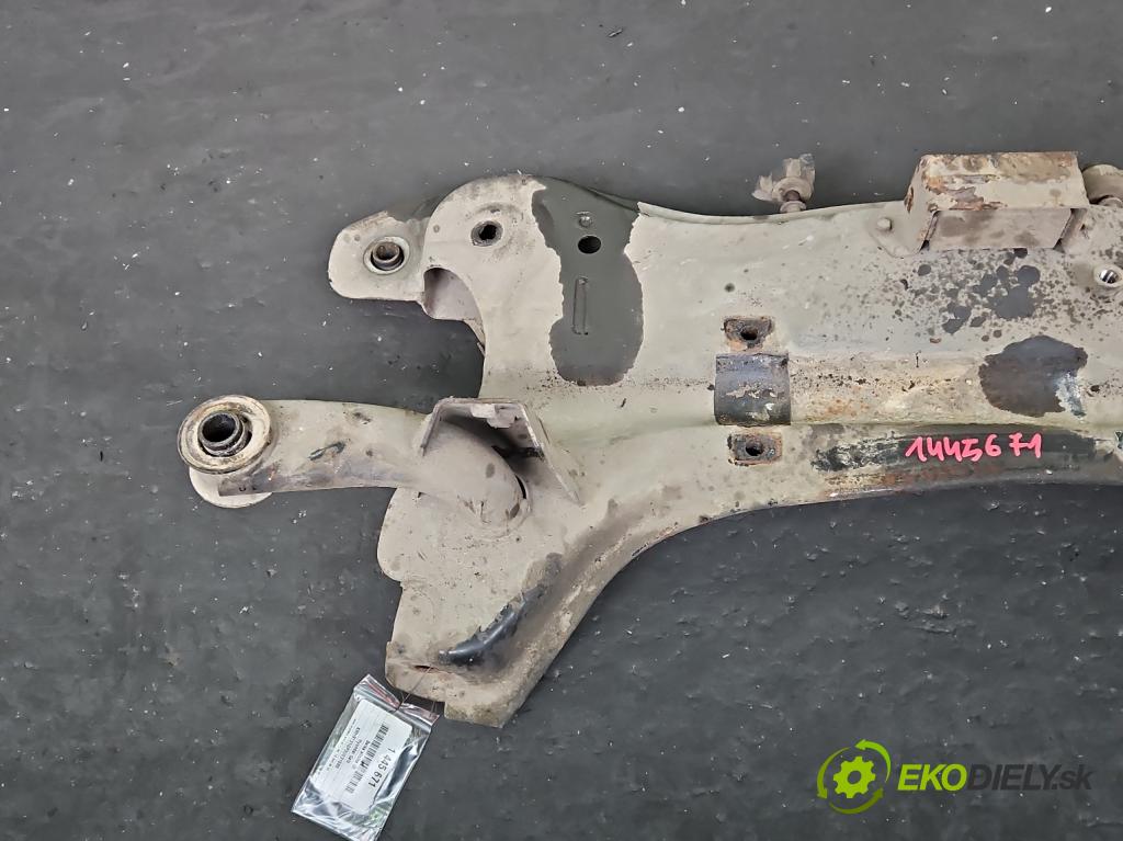 Hyundai Getz 1.1 63 hp manual 46 kW 1086 cm3 3- výztuha motoru