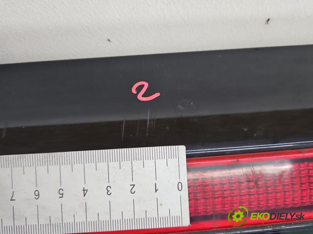 Vw Lupo 1.0 mpi 50KM manual 37 kW 999 cm3 3- zadní kufrové dveře  (Zadní kapoty)