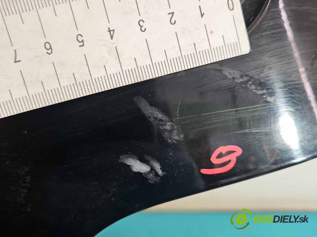 Vw Lupo 1.0 mpi 50KM manual 37 kW 999 cm3 3- zadní kufrové dveře  (Zadní kapoty)