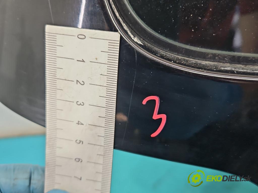 Vw Lupo 1.0 mpi 50KM manual 37 kW 999 cm3 3- zadní kufrové dveře  (Zadní kapoty)