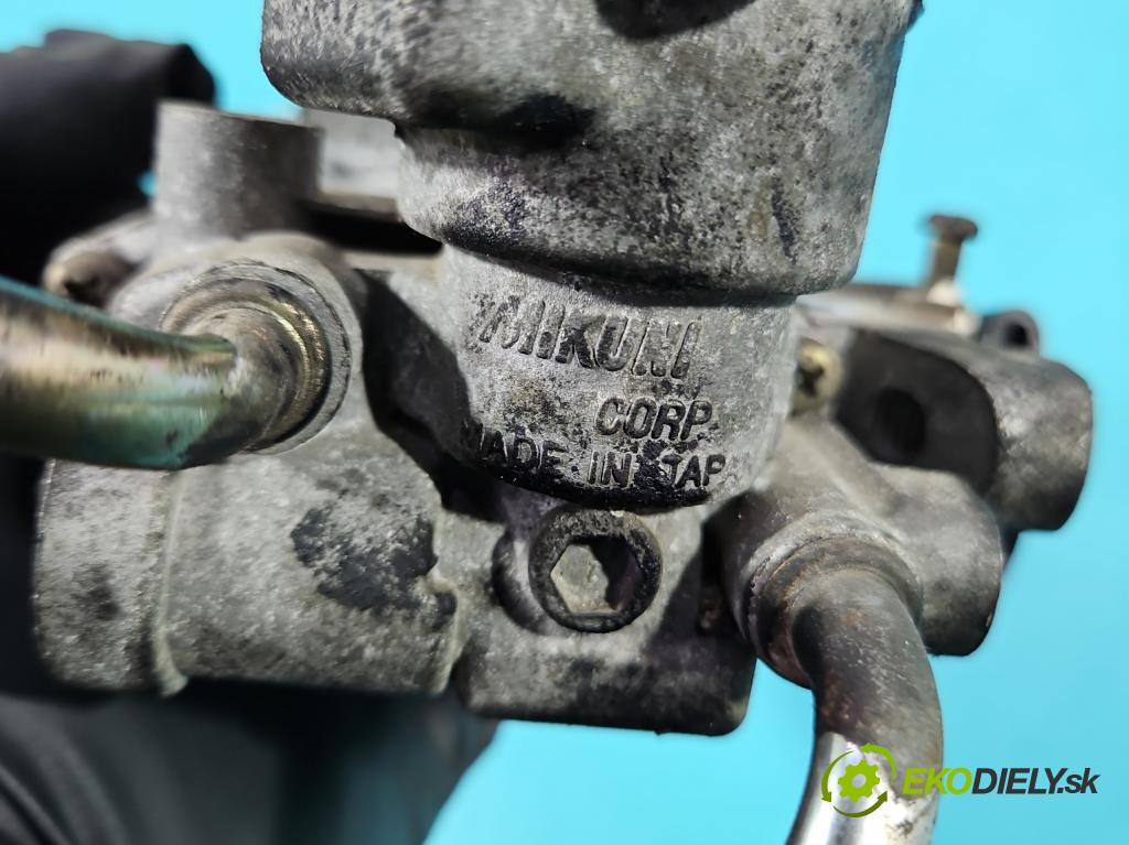 Mitsubishi Carisma 1.8 GDI 125 HP manual 92 kW 1834 cm3 5- klapka  (Škrtiaca klapka)