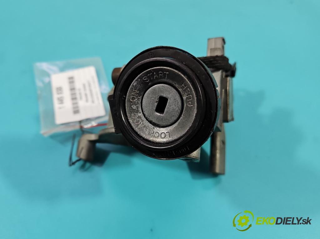 Mitsubishi Carisma 1.8 GDI 125 HP manual 92 kW 1834 cm3 5- Spínačka (Spínacia skrinka)