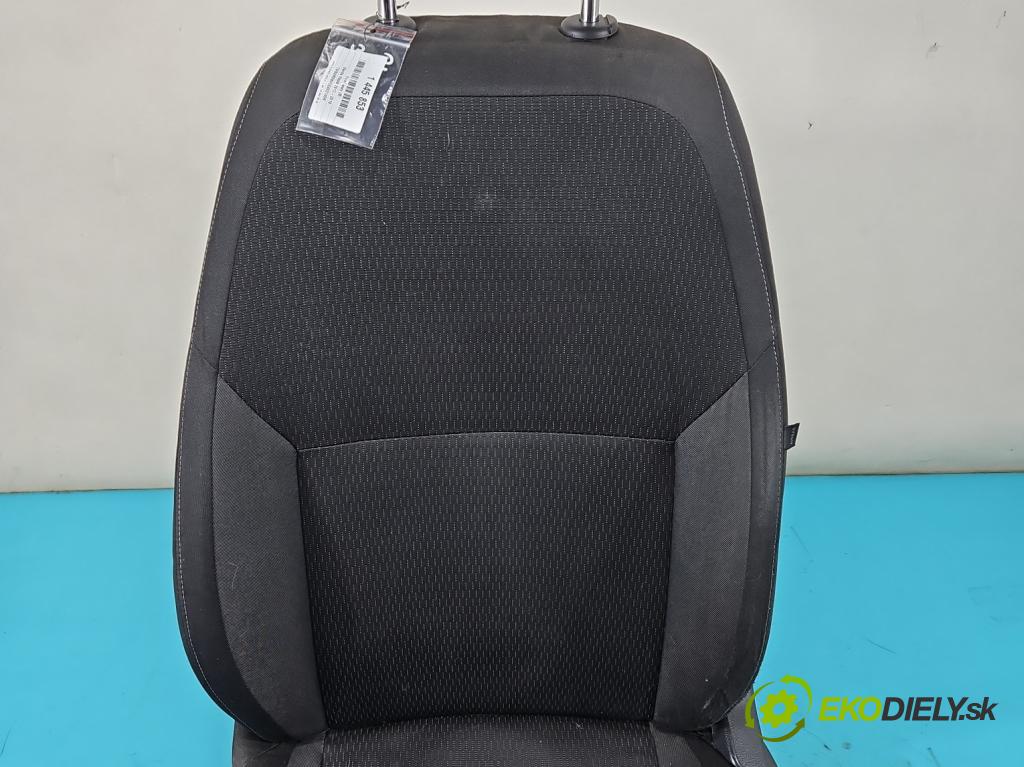 Skoda Rapid 2012-2019 1.2 TSI 86 HP manual 63 kW 1197 cm3 5- Sedačka ľavý  (Sedadlo)