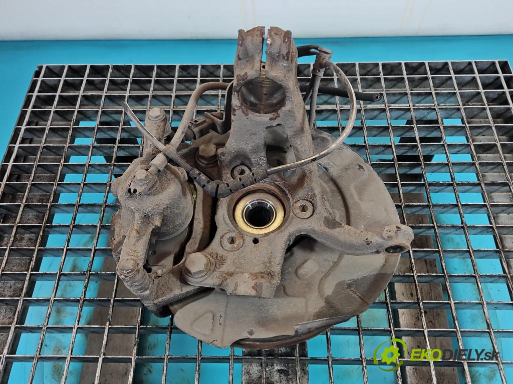 Vw Golf VII 2012-2020 1.6 tdi 110 hp manual 81 kW 1598 cm3 5- náboj pravé  (Náboje)