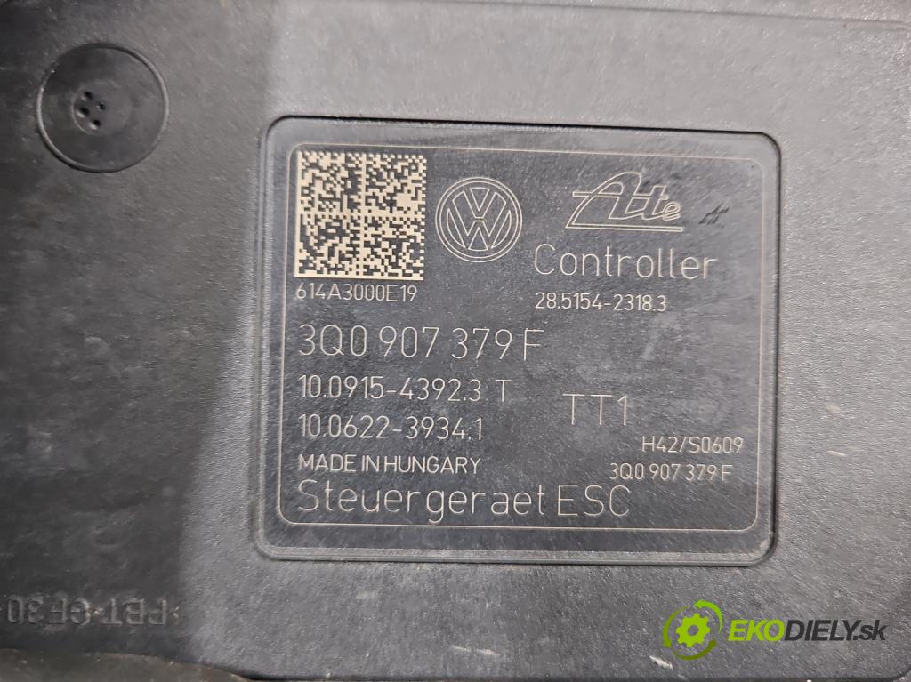 Vw Golf VII 2012-2020 1.6 tdi 110 hp manual 81 kW 1598 cm3 5- čerpadlo abs 3Q0614517F (Pumpy brzdové)