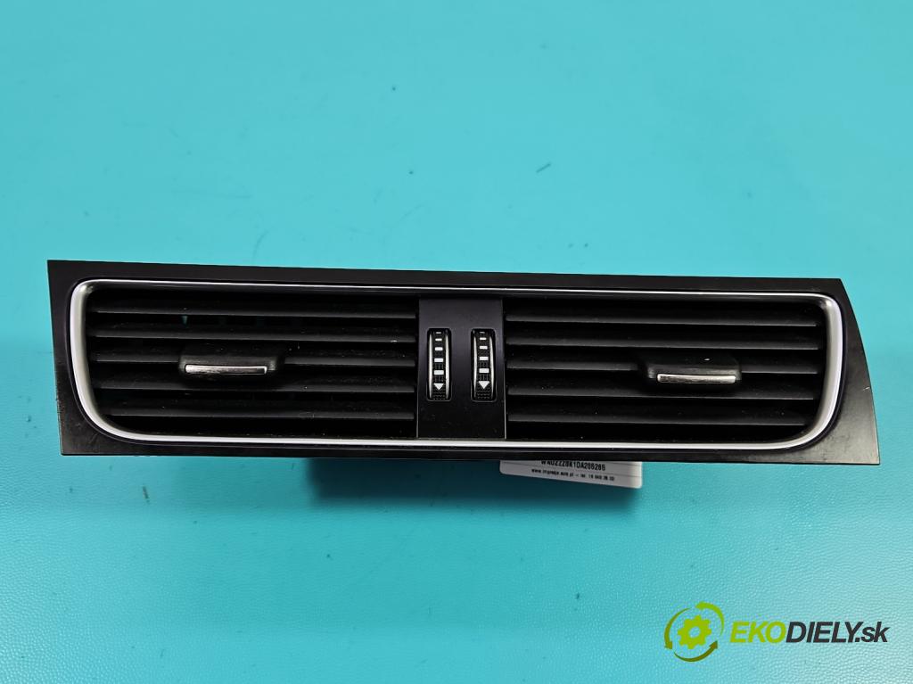 Audi A4 B8 2007-2015 1.8 TFSI 170 HP manual 125 kW 1798 cm3 4- Mřížka: kúrenia stredová 8T1820951D (Mriežka kúrenia (fukár))