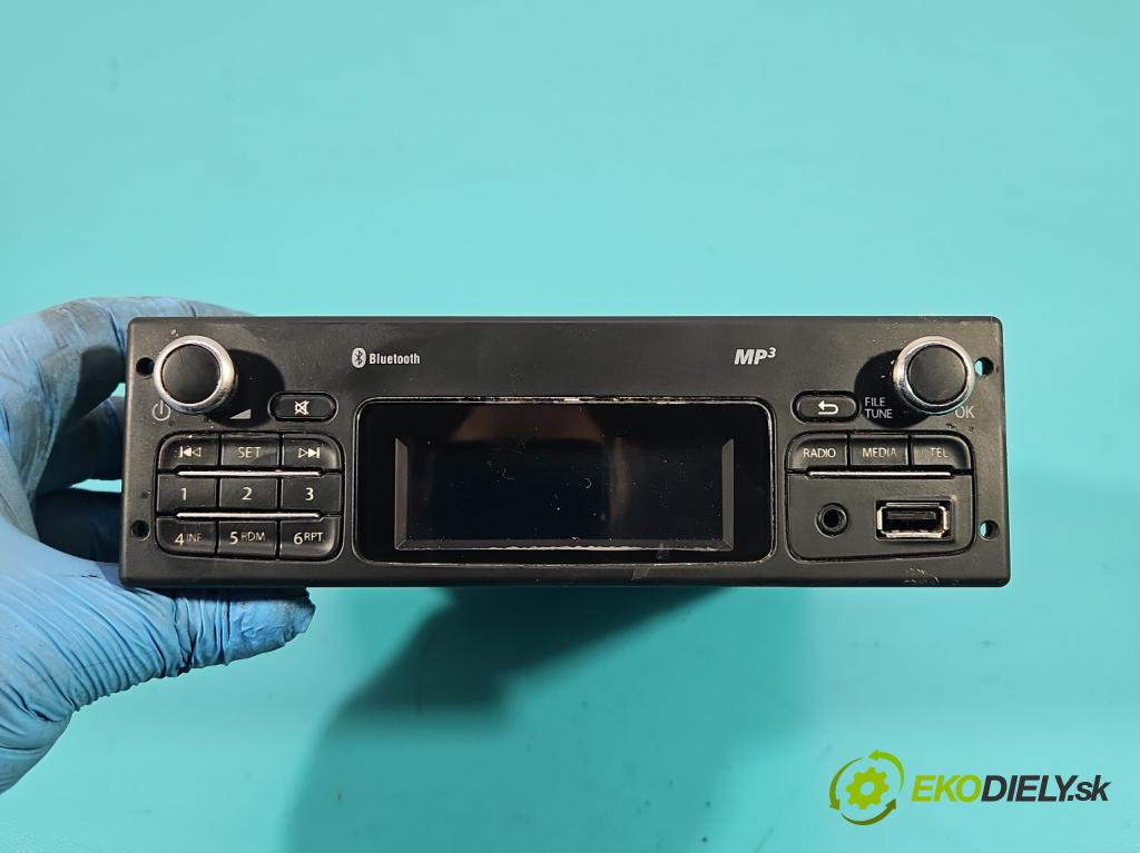 Renault Master III 2010-2019 2.3 dci 101 HP manual 74 kW 2299 cm3 5- Radio originál 281152815R
