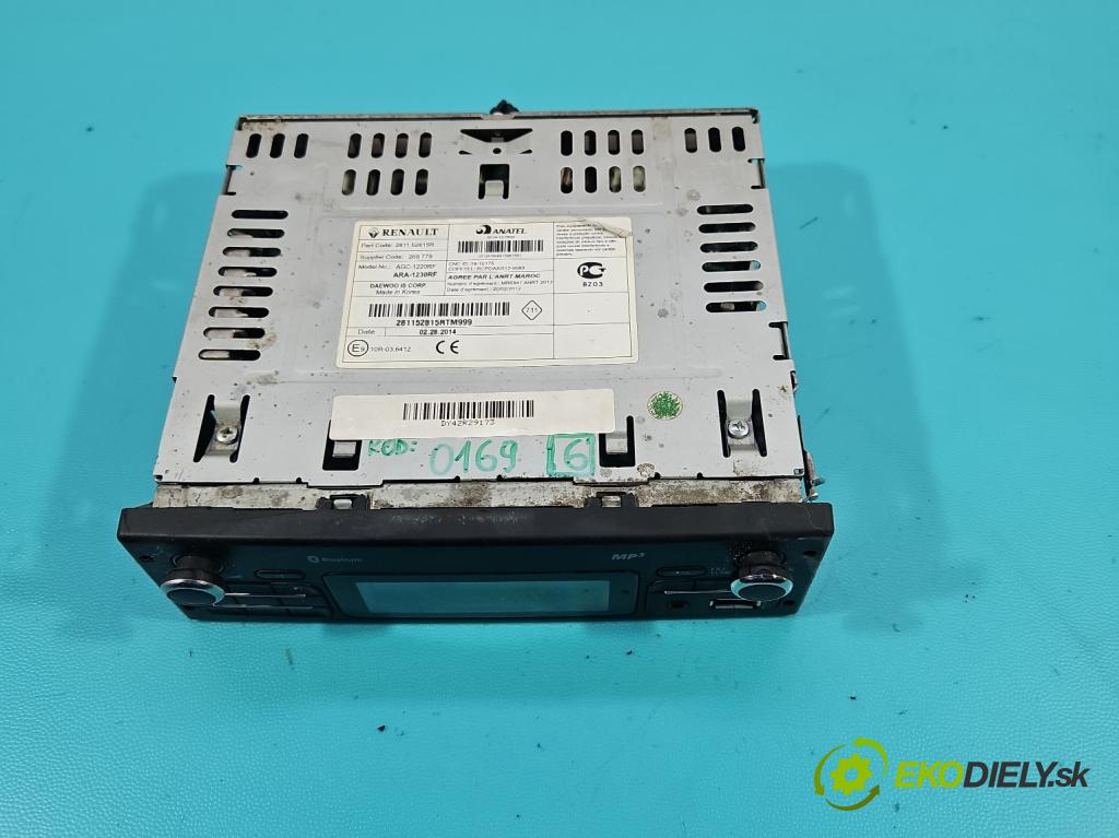 Renault Master III 2010-2019 2.3 dci 101 HP manual 74 kW 2299 cm3 5- Radio originál 281152815R