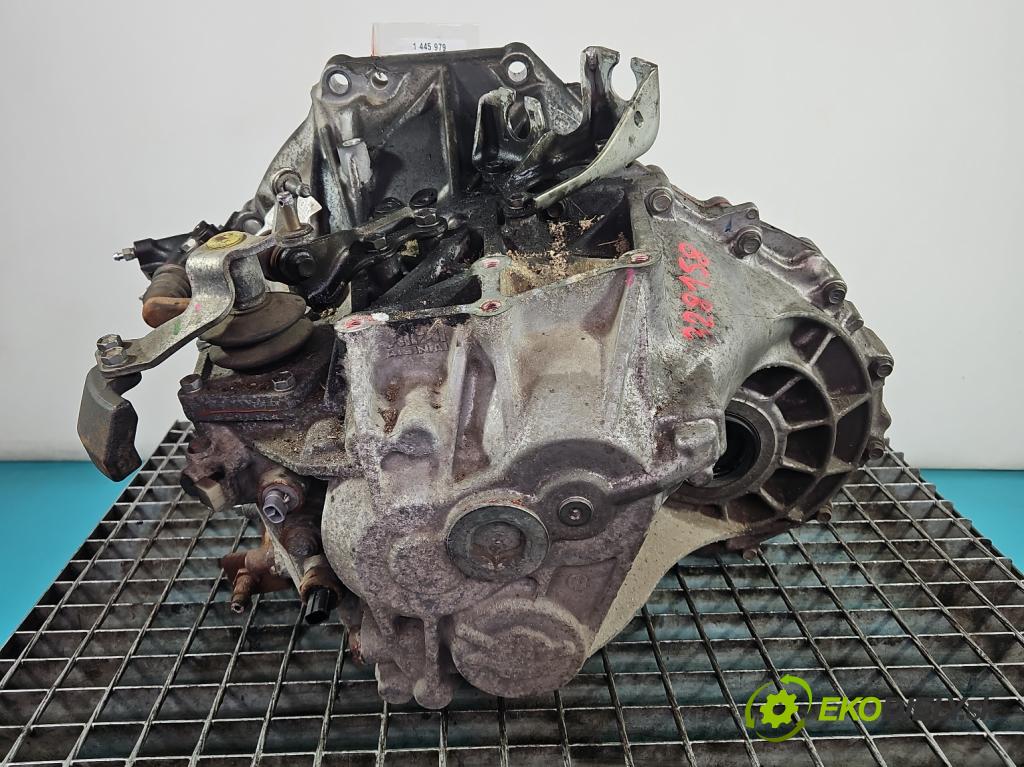 Toyota Avensis III T27 2009-2018 2.0 D4D 143 HP manual 105 kW 1995 cm3 5- prevodovka stupeň,rýchlosť manual 1JB1BC-K