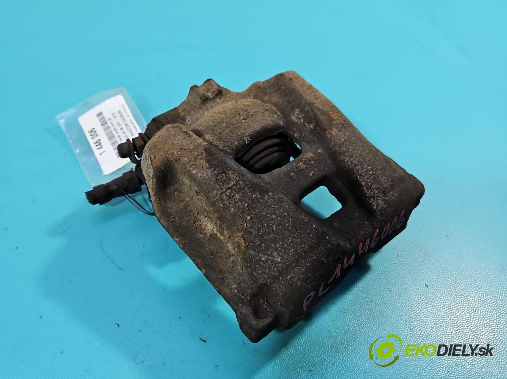 Audi A4 B8 2007-2015 1.8 TFSI 170 HP manual 125 kW 1798 cm3 4- brzdič predné ľavý  (Kľučka dverí ostatné)