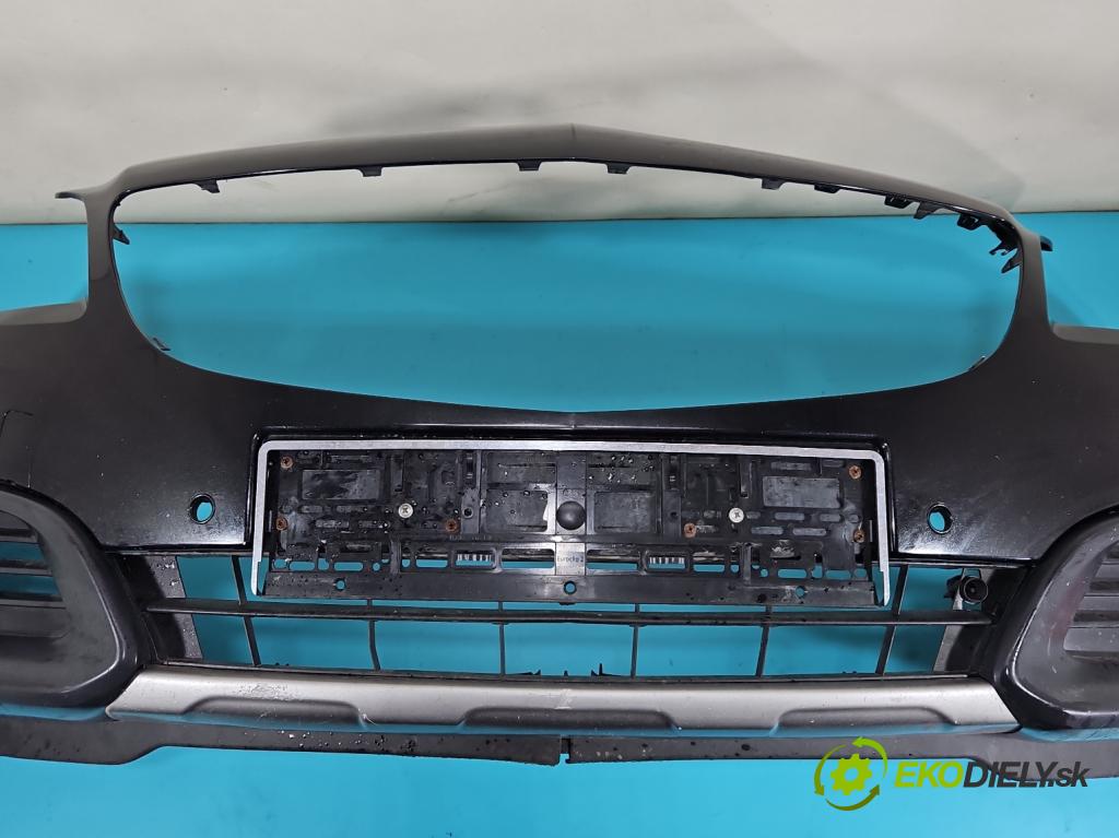 Opel Insignia A 2008-2017 2.0 cdti automatic 143,1 kW 1956 cm3 5- nárazník přední  (Ostatné)