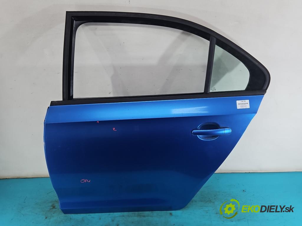 Skoda Rapid 2012-2019 1.2 TSI 86 HP manual 63 kW 1197 cm3 5- dvere zadné ľavé  (Kľučka dverí ostatné)