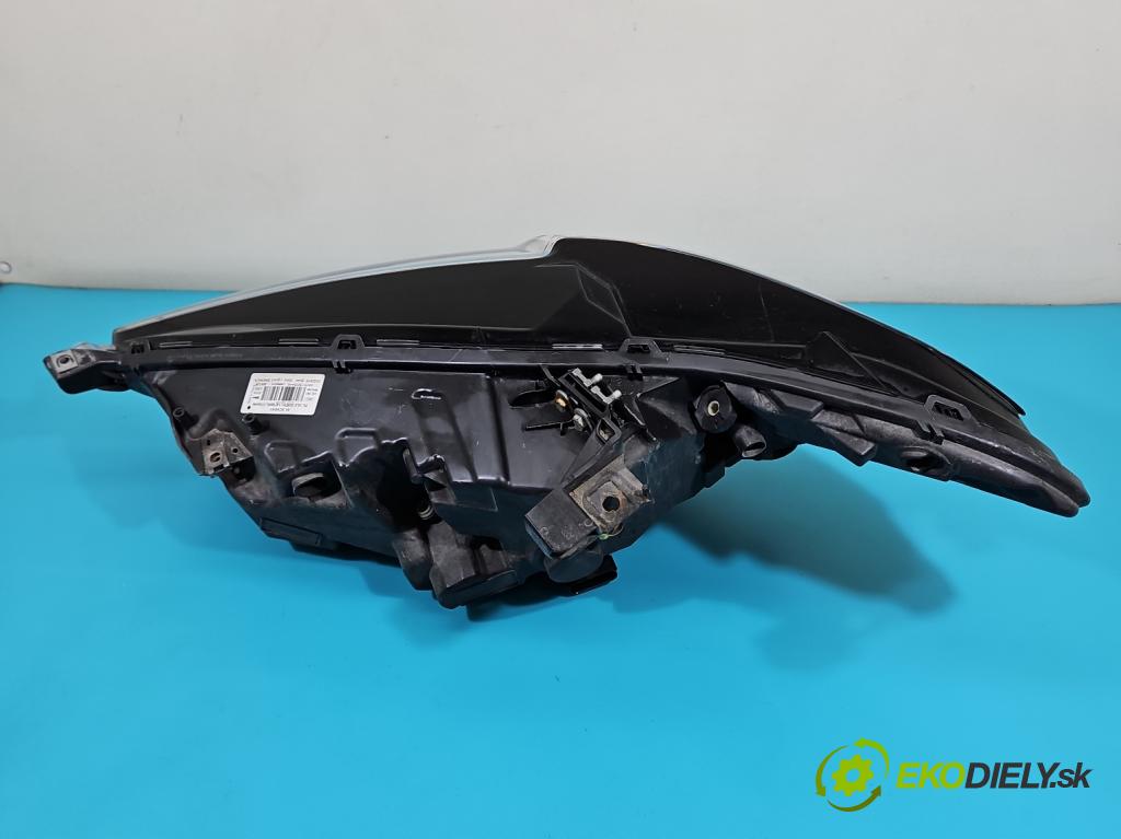 Ford Mondeo Mk5 2014-2022 2.0 tdci 179KM automatic 132 kW 1999 cm3 5- Reflektor: pravý ES73-13D154-AE (Svetlo predné pravé)