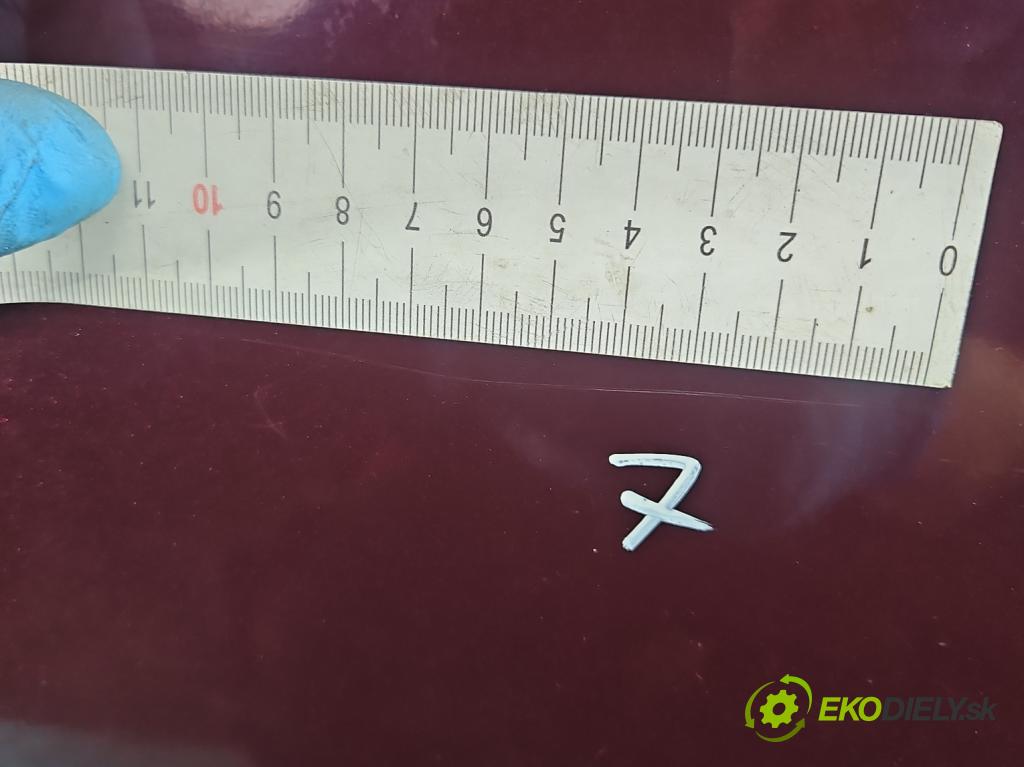 Audi A6 C5 1997-2004 2.4 V6 165 HP manual 121 kW 2393 cm3 4- dvere zadné pravé  (Kľučka dverí ostatné)