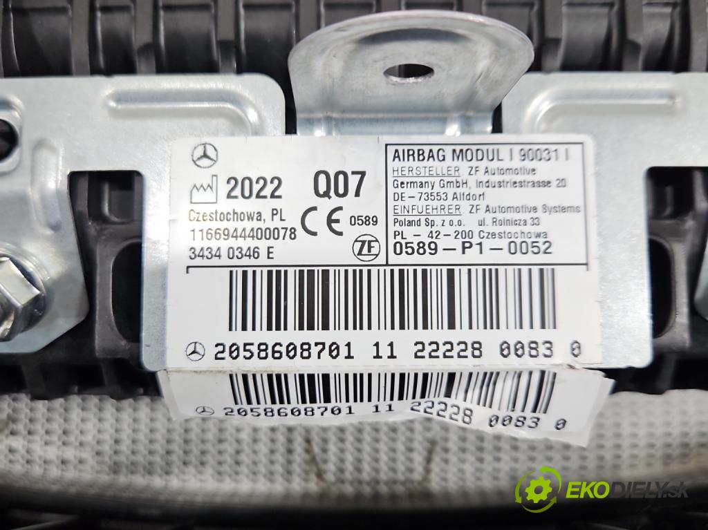 Mercedes E C207/ A207 3.0 cdi 265KM automatic 195 kW 2987 cm3 2- kokpit,pristrojová doska rozdeľovacia
