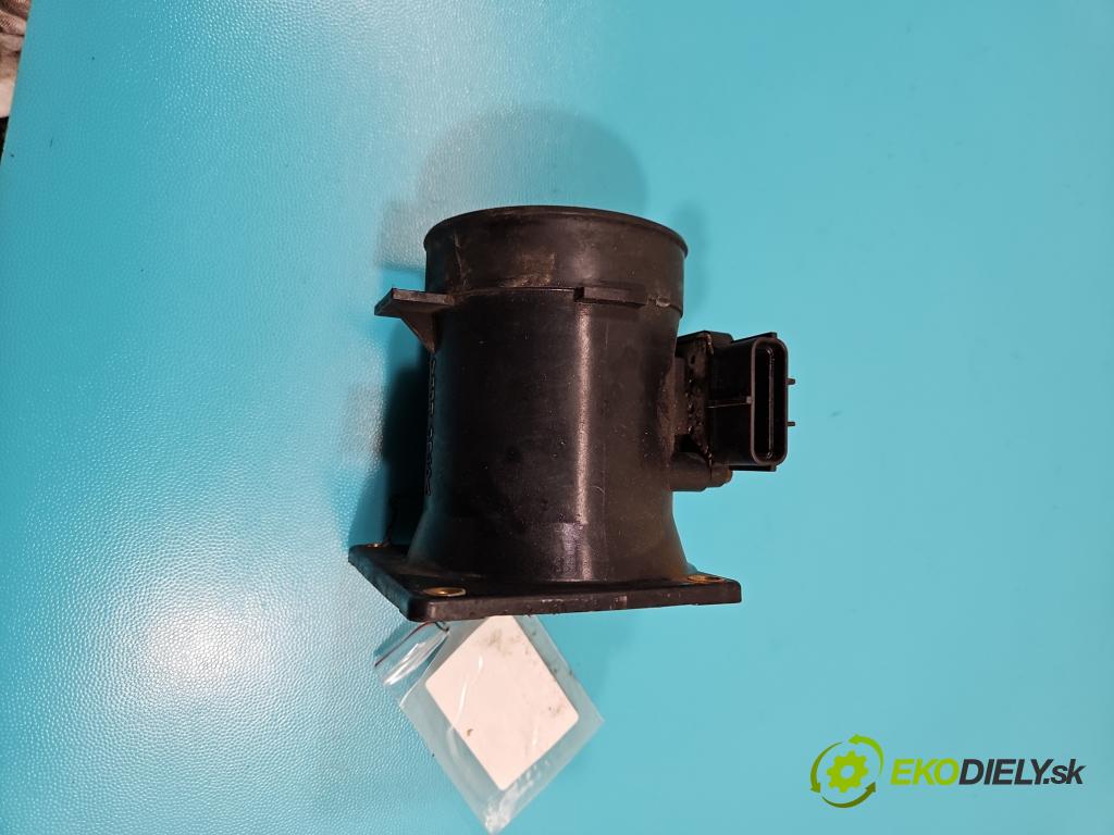 Mazda Mpv II 1999-2006 3.0 V6 automatic 163 kW 2997 cm3 5- průtokoměr: AFH70-214D26 (Váha vzduchu)