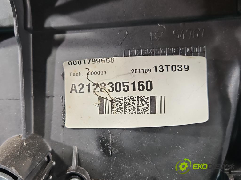 Mercedes E C207/ A207 3.0 cdi 265KM automatic 195 kW 2987 cm3 2- radiátor A2128305160 (Radiátory topení)