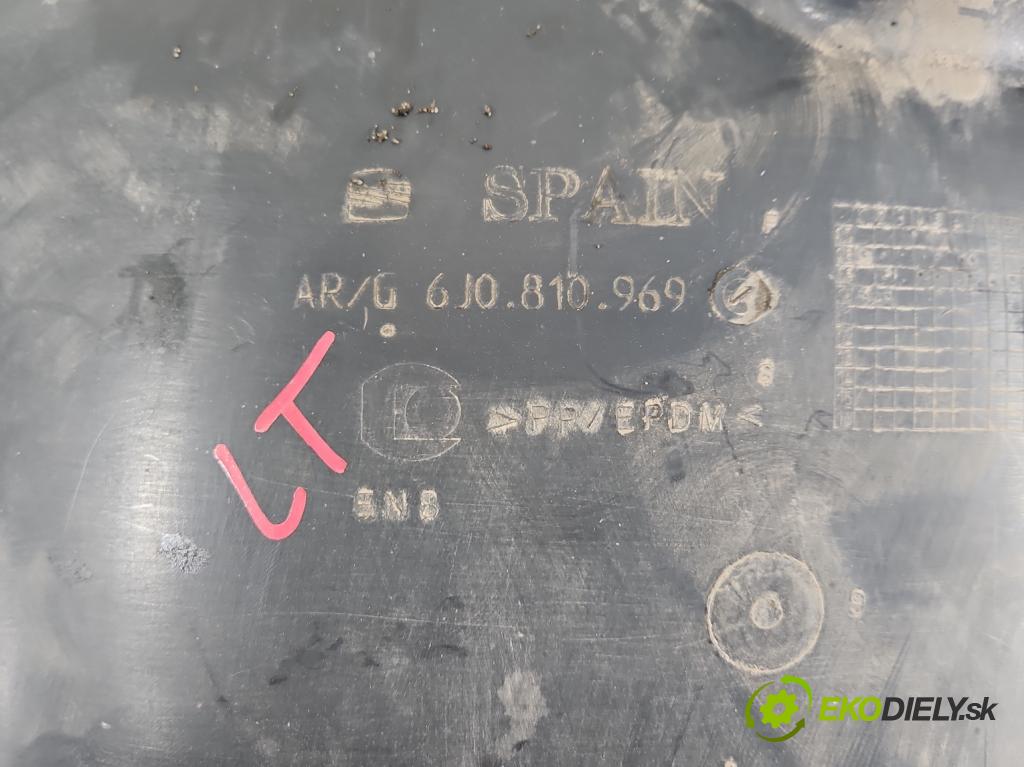 Seat Ibiza IV 6J 2008-2017 1.4 16V 86 HP manual 63 kW 1390 cm3 5- Blatník: zadné ľavé 6J0810969