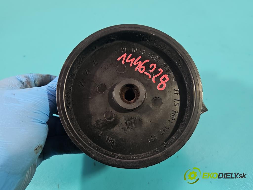 Mercedes E C207/ A207 3.0 cdi 265KM automatic 195 kW 2987 cm3 2- čerpadlo posilovač  (Servočerpadlo, pumpa riadenia)