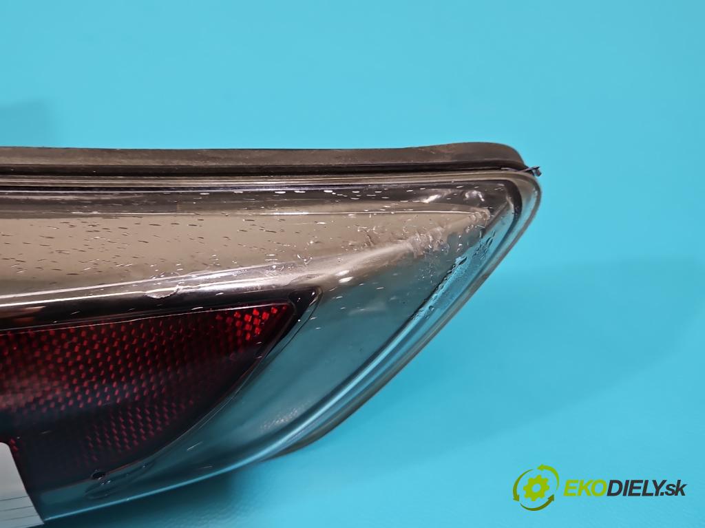 Infiniti FX I 2003-2008 3.5 V6 280KM: automatic 206 kW 3498 cm3 5- svetlo / reflektor zadné pravé  (Kľučka dverí ostatné)