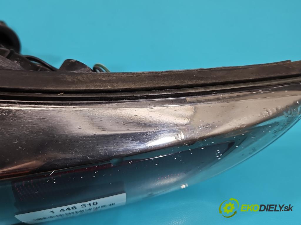 Infiniti FX I 2003-2008 3.5 V6 280KM: automatic 206 kW 3498 cm3 5- svetlo / reflektor zadné pravé  (Kľučka dverí ostatné)