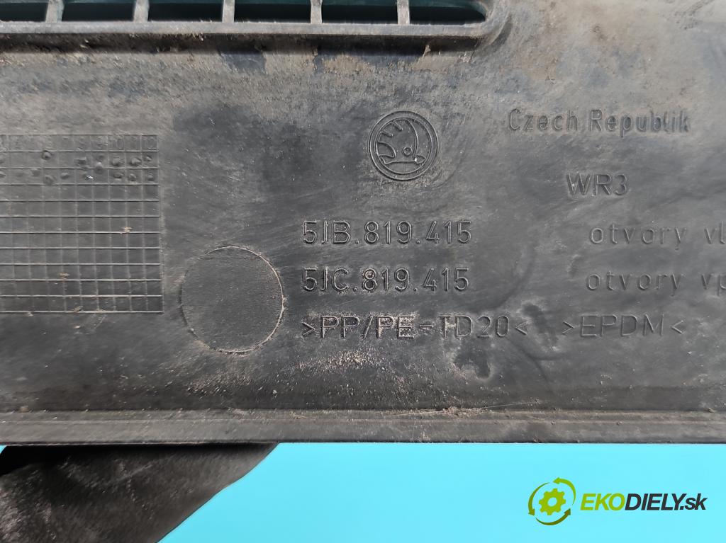 Skoda Rapid 2012-2019 1.2 TSI 86 HP manual 63 kW 1197 cm3 5- torpédo 5JB819415 (Torpédo (plast pod čelným sklom))