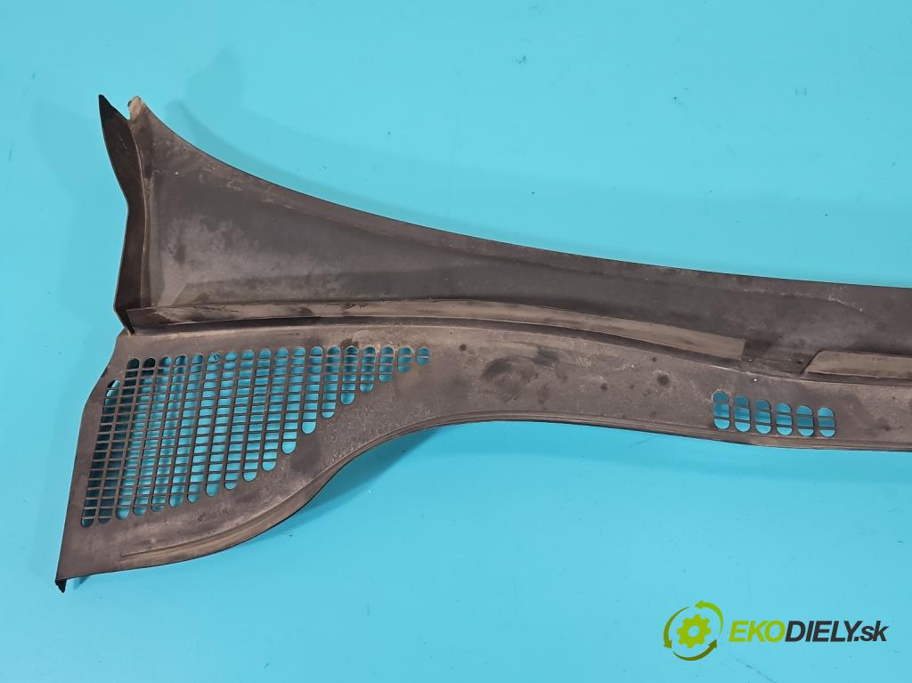 Skoda Rapid 2012-2019 1.2 TSI 86 HP manual 63 kW 1197 cm3 5- torpédo 5JB819415 (Torpédo (plast pod čelným sklom))