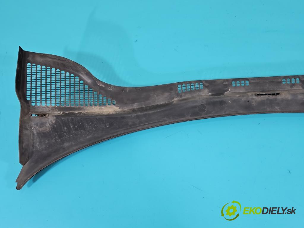 Skoda Rapid 2012-2019 1.2 TSI 86 HP manual 63 kW 1197 cm3 5- torpédo 5JB819415 (Torpédo (plast pod čelným sklom))