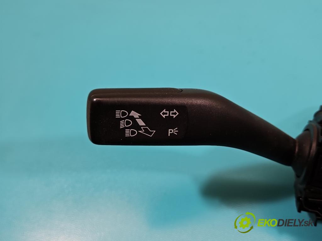 Skoda Rapid 2012-2019 1.2 TSI 86 HP manual 63 kW 1197 cm3 5- prepínač komplex: 6RA953501H (Prepínacie páčky pod volantom)