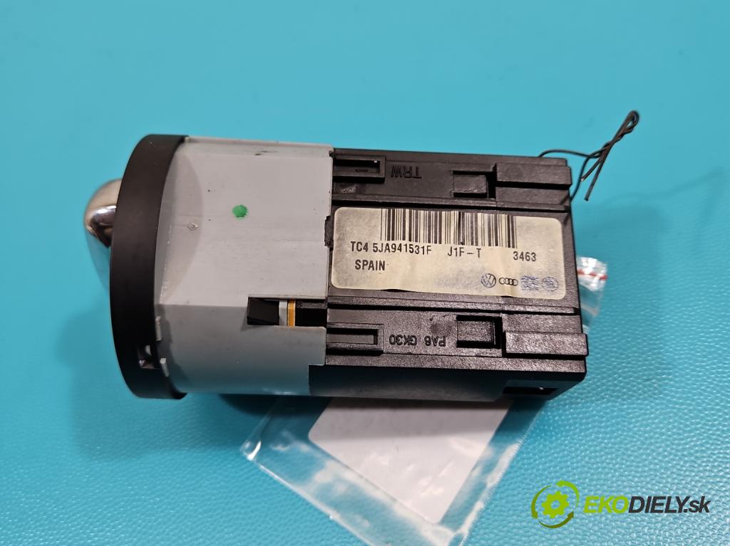 Skoda Rapid 2012-2019 1.2 TSI 86 HP manual 63 kW 1197 cm3 5- prepínač světla: na doska: 5JA941531F