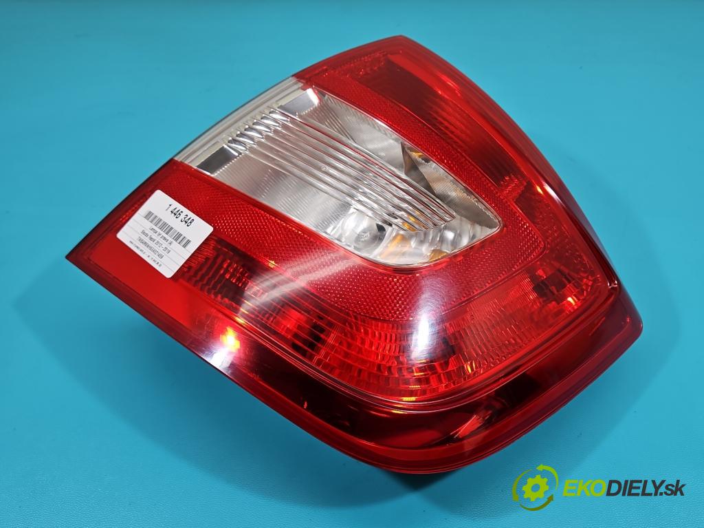 Skoda Rapid 2012-2019 1.2 TSI 86 HP manual 63 kW 1197 cm3 5- svetlo / reflektor zadné pravé  (Kľučka dverí ostatné)