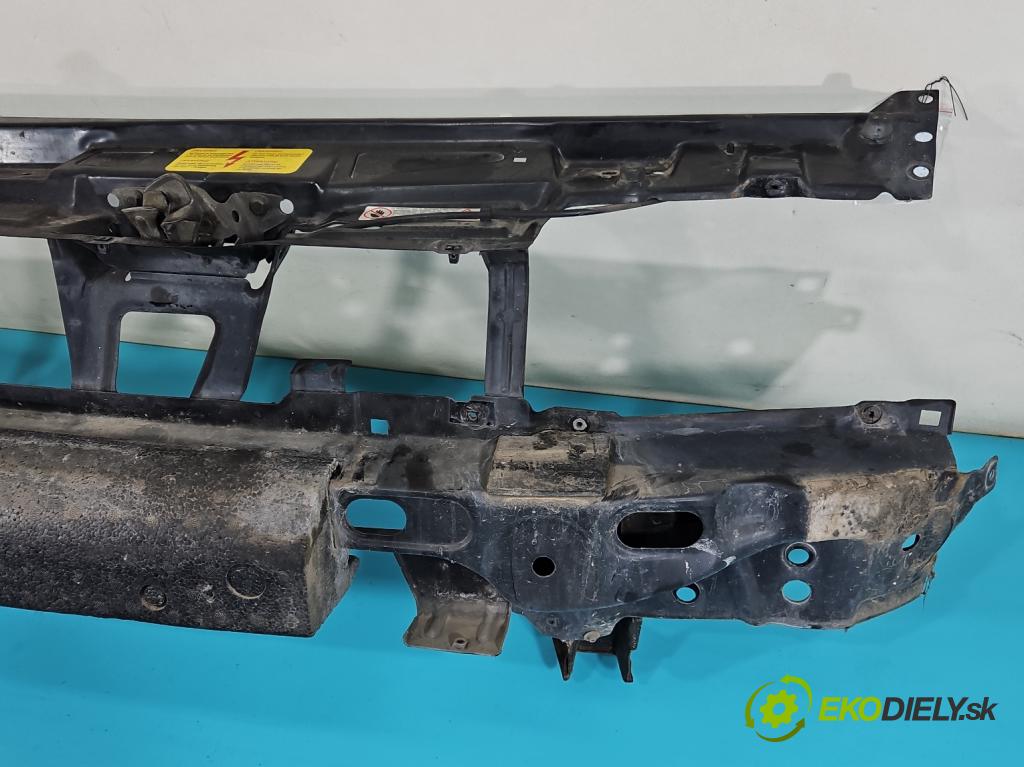 Seat Ibiza II 6K 1993-2002 1.4 8V 60 hp manual 44 kW 1390 cm3 5- stěna přední  (Výztuhy přední)