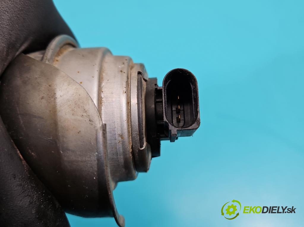 Vw Golf VII 2012-2020 1.6 tdi 110 hp manual 81 kW 1598 cm3 5- Turbodmychadlo 813860-1 (Turbodúchadla (kompletní))