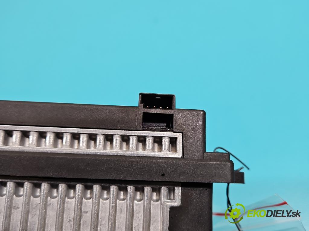 Chevrolet Orlando 2.0 VCDI 163 hp manual 120 kW 1998 cm3 5- radiátor 13276271 (Radiátory topení)