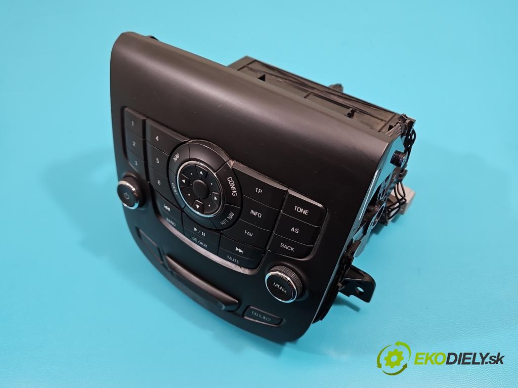 Chevrolet Orlando 2.0 VCDI 163 HP manual 120 kW 1998 cm3 5- Radio originál 95020073