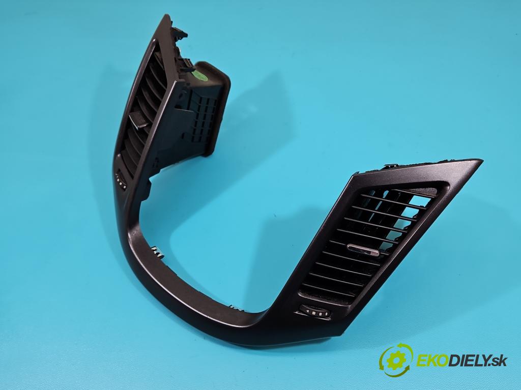 Chevrolet Orlando 2.0 VCDI 163 HP manual 120 kW 1998 cm3 5- Mřížka: kúrenia stredová 36096 (Mriežka kúrenia (fukár))