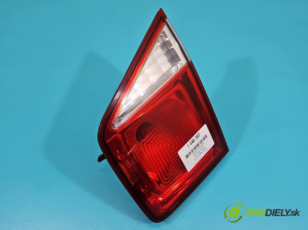 Chevrolet Orlando 2.0 VCDI 163 hp manual 120 kW 1998 cm3 5- světlo zadní pravé  (Ostatné)