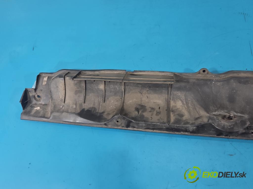 Chevrolet Orlando 2.0 VCDI 163 hp manual 120 kW 1998 cm3 5- torpédo 95216111 (Plast pod čelním sklem)