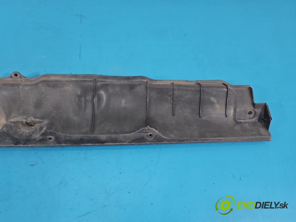 Chevrolet Orlando 2.0 VCDI 163 hp manual 120 kW 1998 cm3 5- torpédo 95216111 (Plast pod čelním sklem)