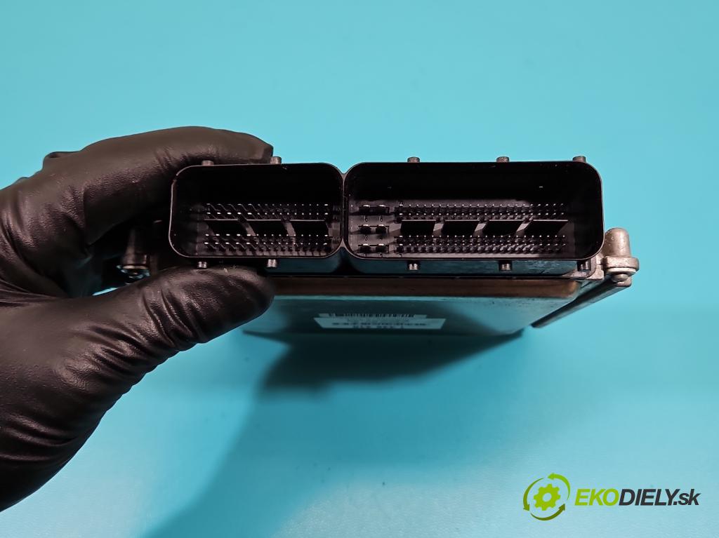 Vw Golf VII 2012-2020 1.6 tdi 110 HP manual 81 kW 1598 cm3 5- riadiaca jednotka motora 04L907445B