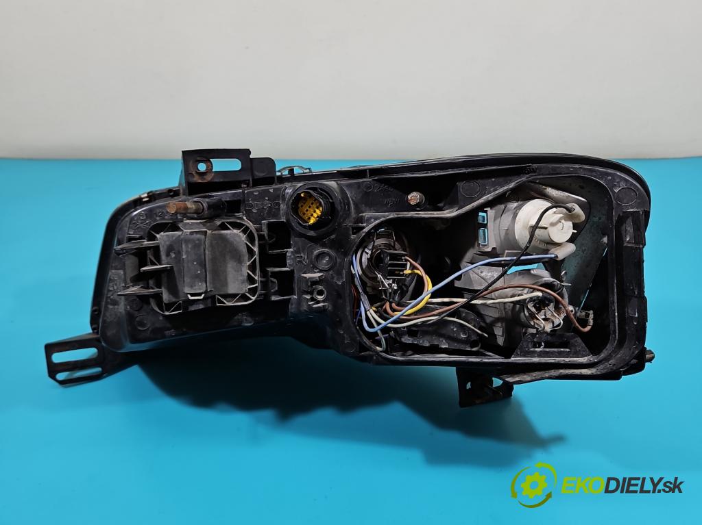 Fiat Stilo 1.6 16V 103 HP manual 76 kW 1596 cm3 3- Reflektor: pravý  (Svetlo predné pravé)