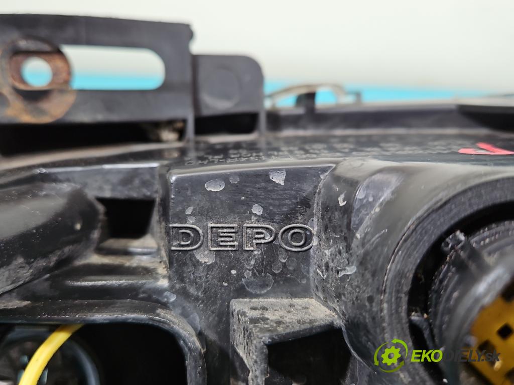 Fiat Stilo 1.6 16V 103 HP manual 76 kW 1596 cm3 3- Reflektor: pravý  (Svetlo predné pravé)