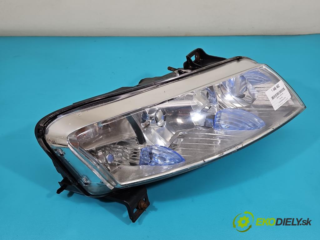 Fiat Stilo 1.6 16V 103 HP manual 76 kW 1596 cm3 3- Reflektor: pravý  (Svetlo predné pravé)