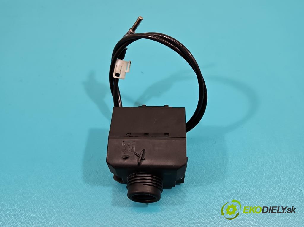 Mercedes E W211 2002-2009 3.0 V6 CDI 190 HP automatic 140 kW 2987 cm3 4- Spínačka 2115452308 (Spínacia skrinka)