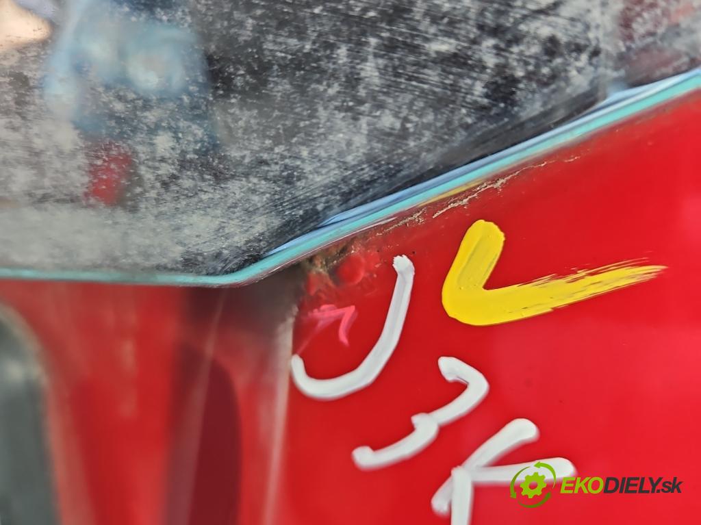 Toyota Yaris III 2011-2020 1.3 vvti 99 hp manual 73 kW 1329 cm3 5- zadní kufrové dveře  (Zadní kapoty)