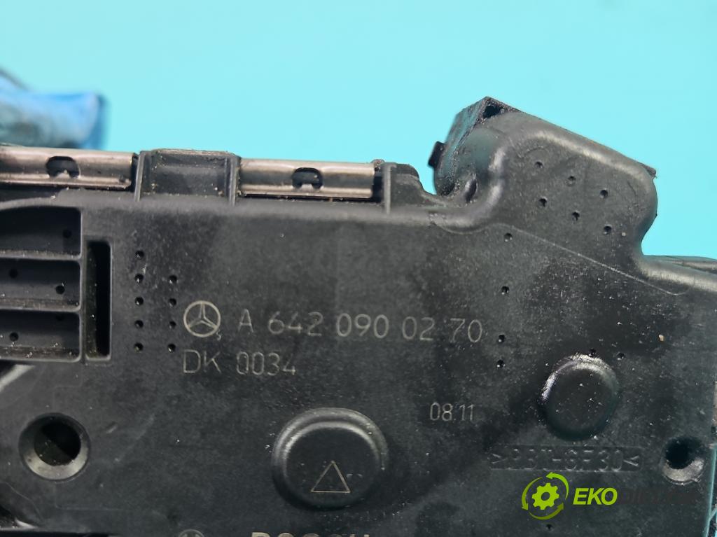 Mercedes E C207/ A207 3.0 cdi 265KM automatic 195 kW 2987 cm3 2- klapka 0281002894 (Škrtiaca klapka)