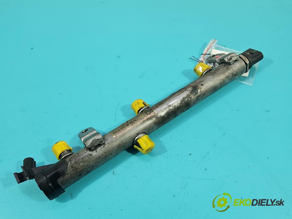 Mercedes E C207/ A207 3.0 cdi 265KM automatic 195 kW 2987 cm3 2- lišta vstrekovacia A6420703095 (Vstrekovacia lišta)