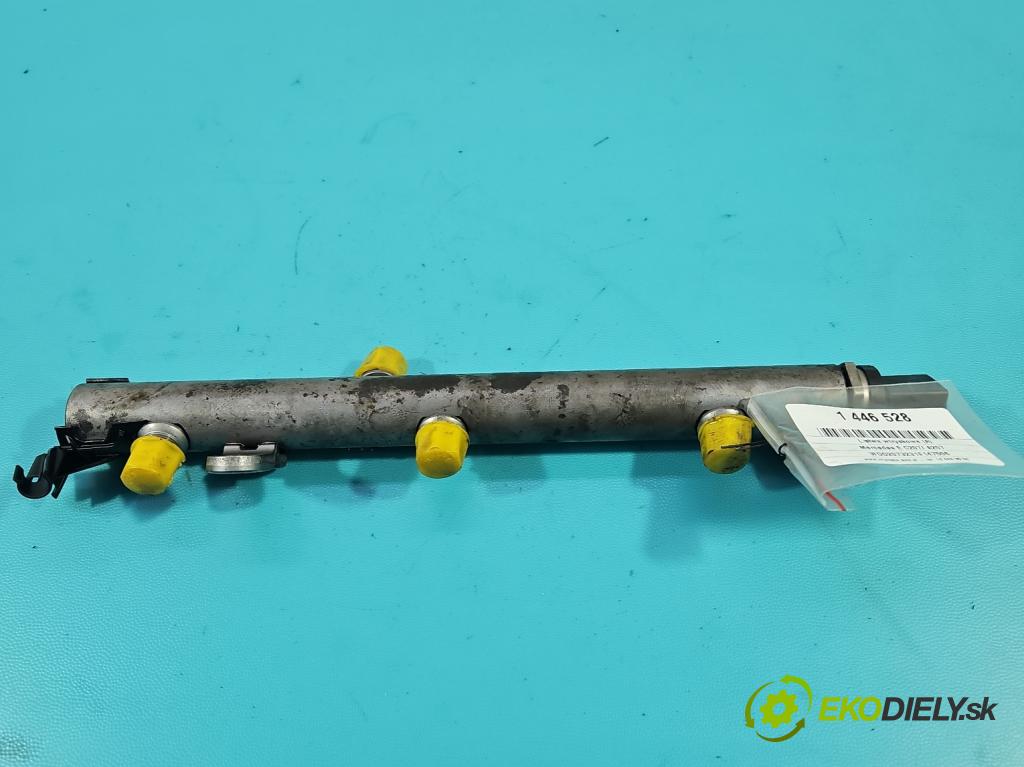 Mercedes E C207/ A207 3.0 cdi 265KM automatic 195 kW 2987 cm3 2- lišta vstrekovacia A6420703095 (Vstrekovacia lišta)