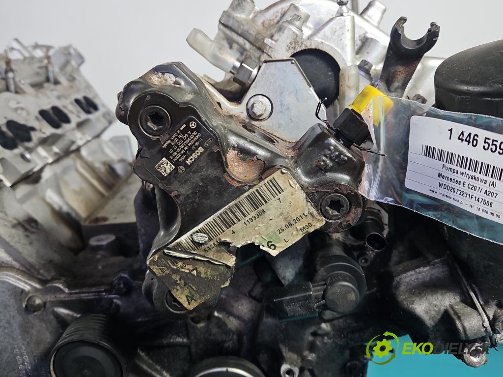 Mercedes E C207/ A207 3.0 cdi 265KM automatic 195 kW 2987 cm3 2- čerpadlo vstrekovacia 0445010244 (Vstrekovacie čerpadlo)